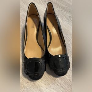 Michael kors women size 6 dress Shose